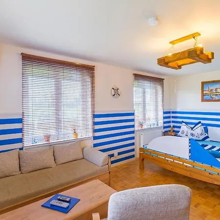 Guest house U Namornika 3*
